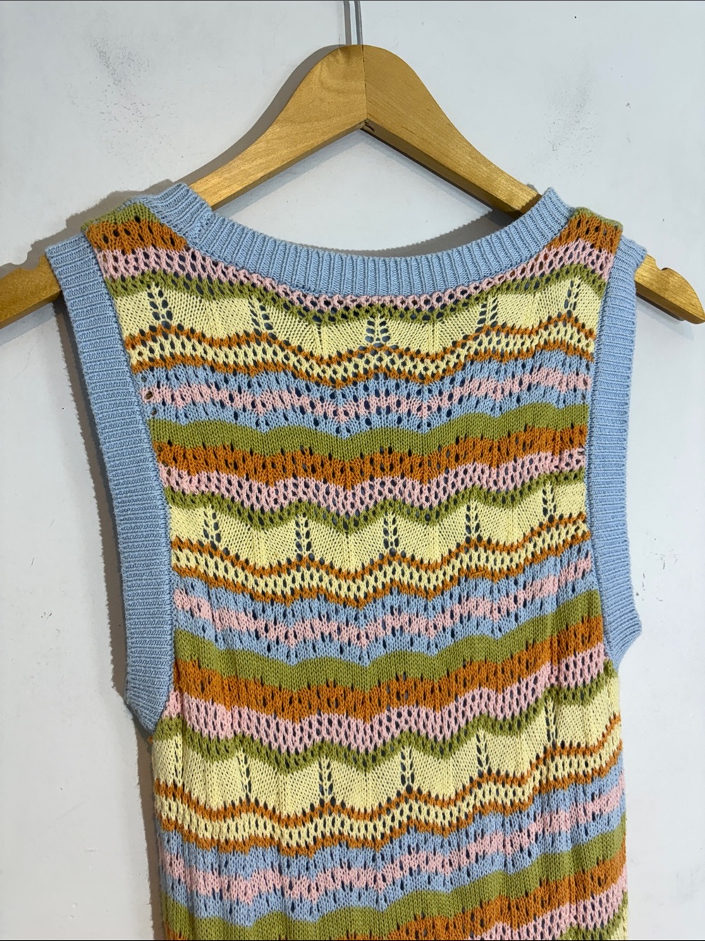 Willow & Wind Rainbow Chevron Crochet Knit Midi Dress NWT medium - Picture 10 of 12